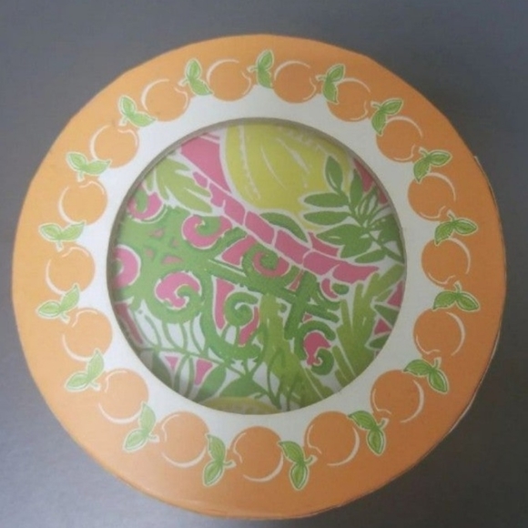 Lilly Pulitzer 8 Coaster Set. Pressed paper, cardboard tupe coasters - Picture 3 of 5